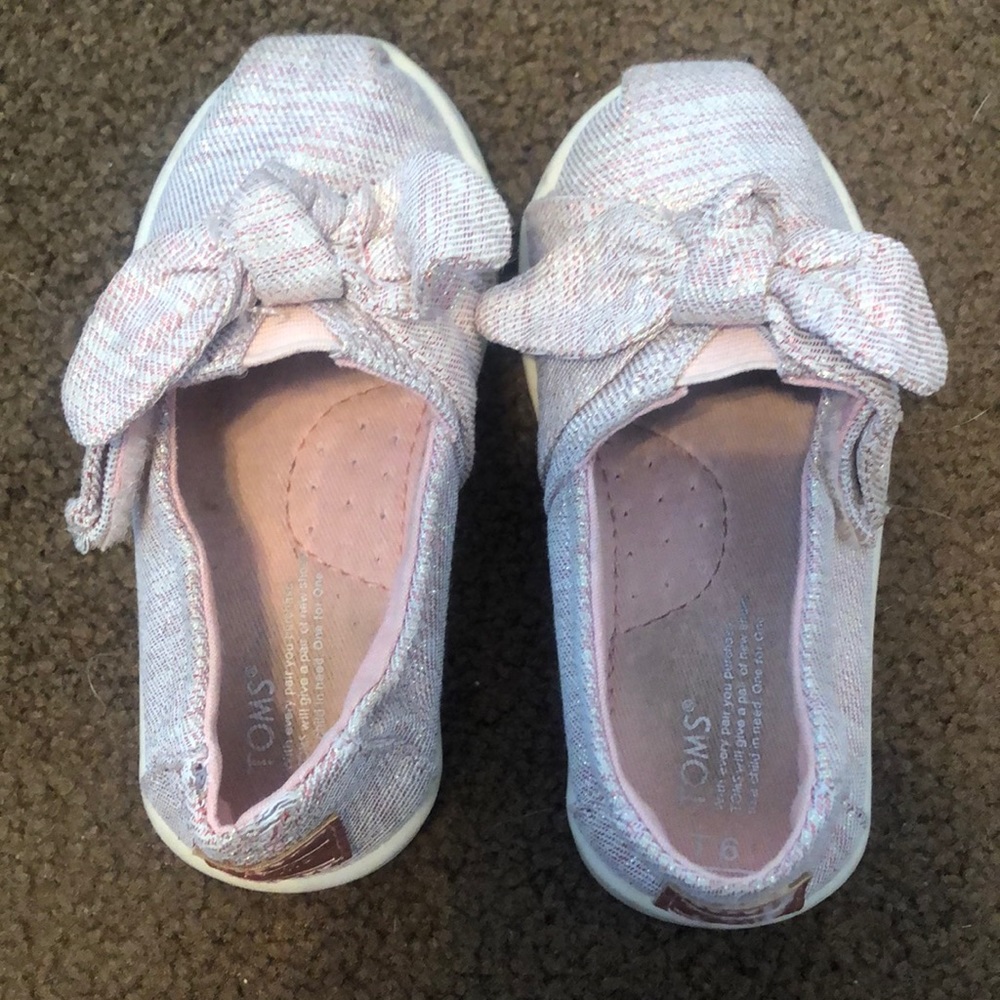 TOMS toddler shoes